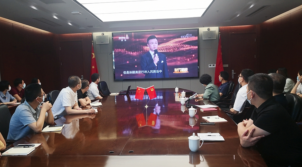 學習榜樣精神.jpg 學習榜樣精神.jpg